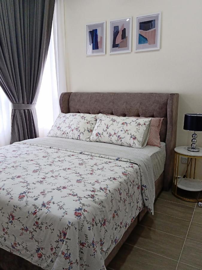 Al Zahra Homestay By Troika Kota Bharu "Stay In Style, Sleep In Comfort" Εξωτερικό φωτογραφία